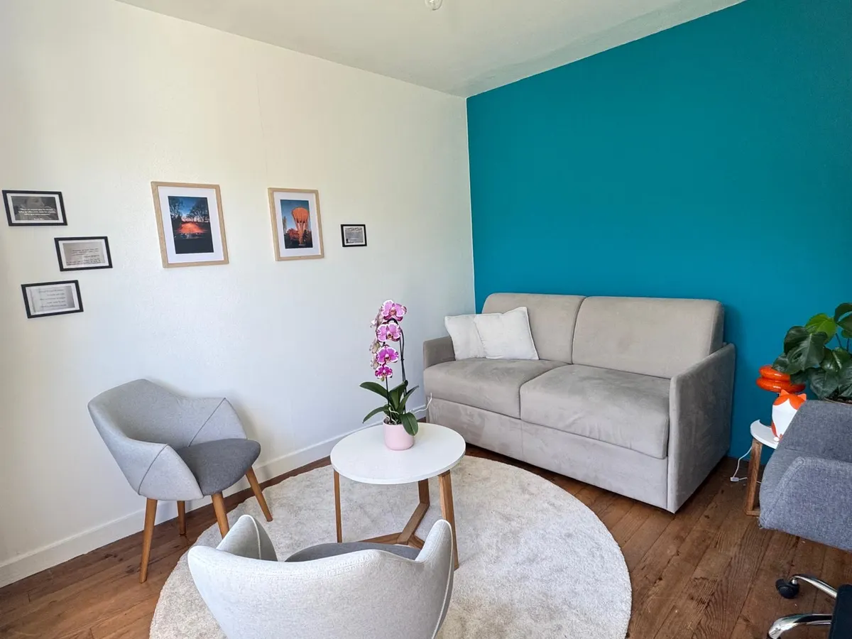 Je vous accueille à mon cabinet à Cenon